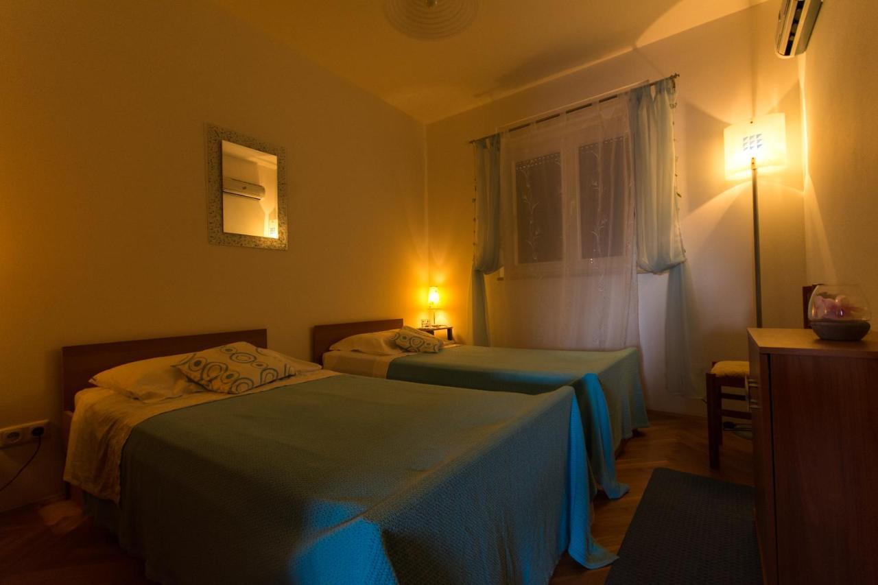 Apartments Katic Trogir Exterior foto