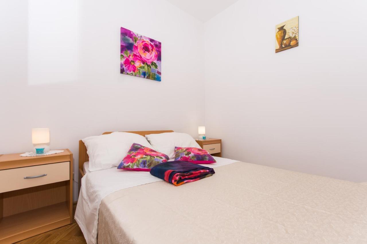 Apartments Katic Trogir Exterior foto
